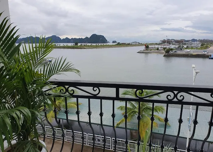 Hotel Bay Tc