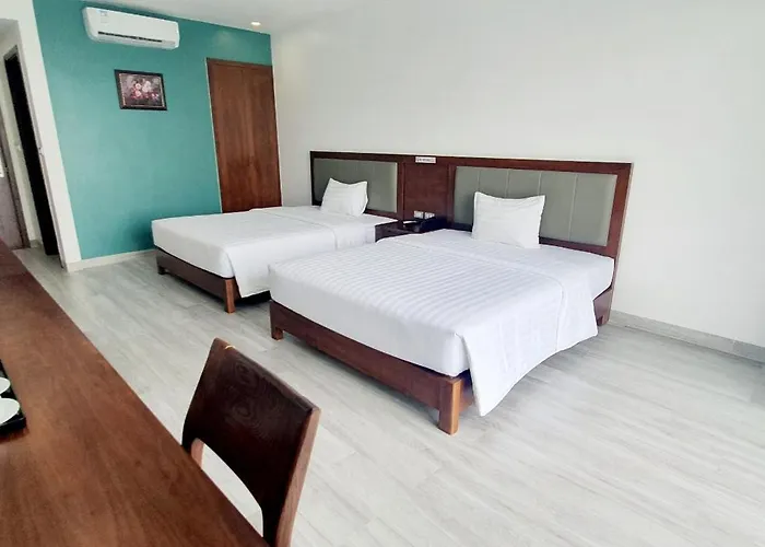 Bay Tc Hotel Ha Long